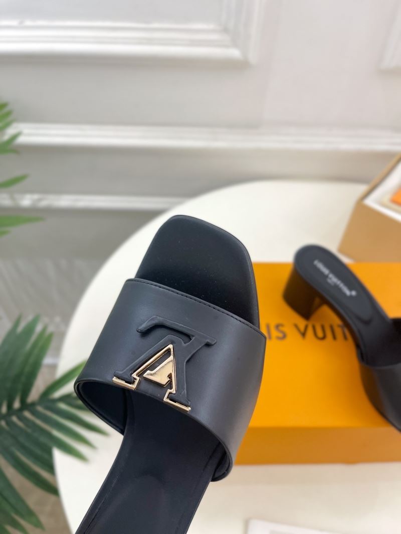 Louis Vuitton Slippers